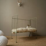 Vintage metal daybed for children