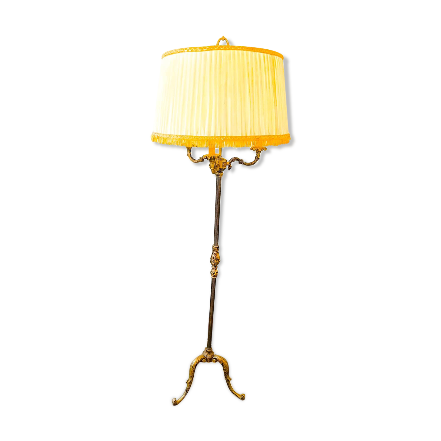 Louis XV vintage bronze lamppost