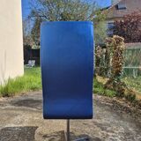 Arne Jacobsen – Oxford Chair model 316 – published by Fritz Hansen