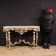 Console laquée et dorée italienne de style éclectique du 20e siècle