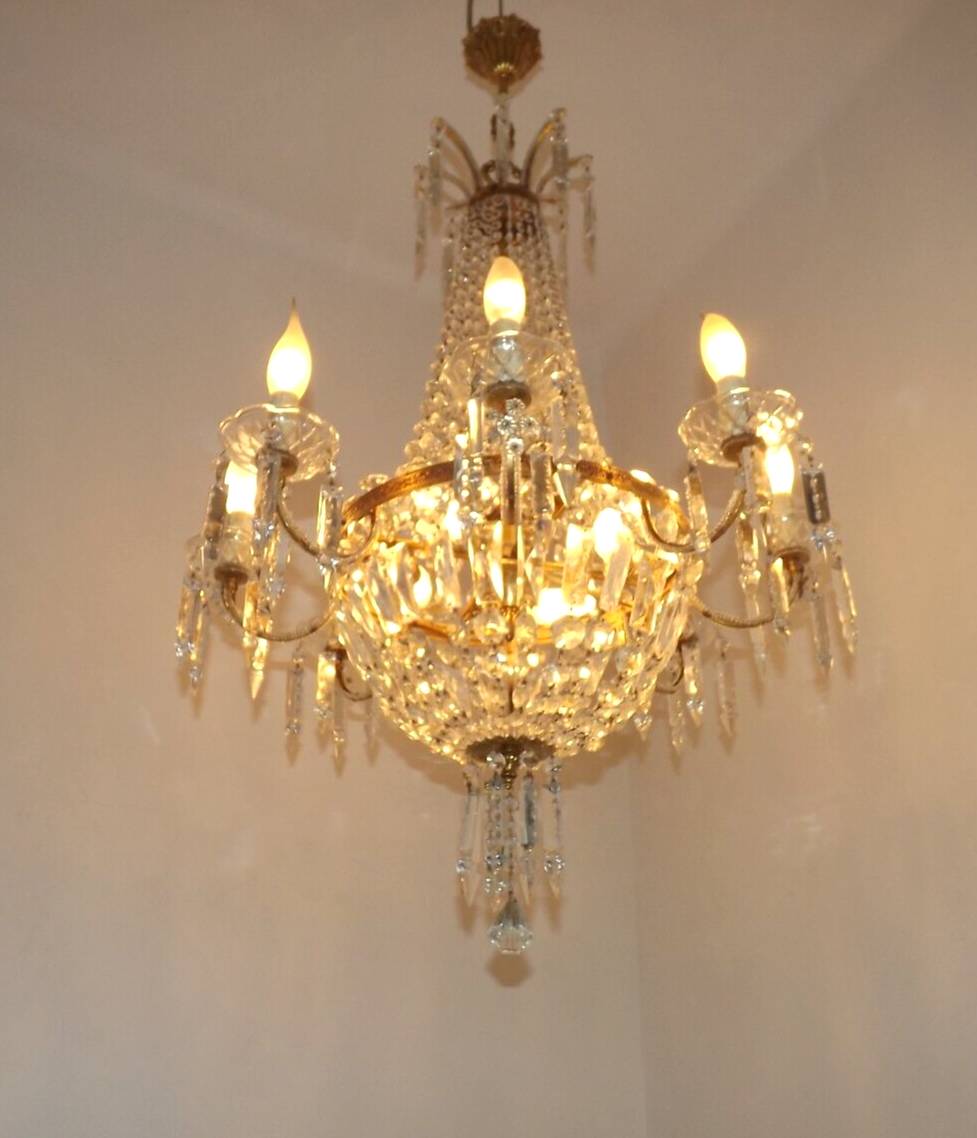 Lustre balloon 8 arms 12 lights