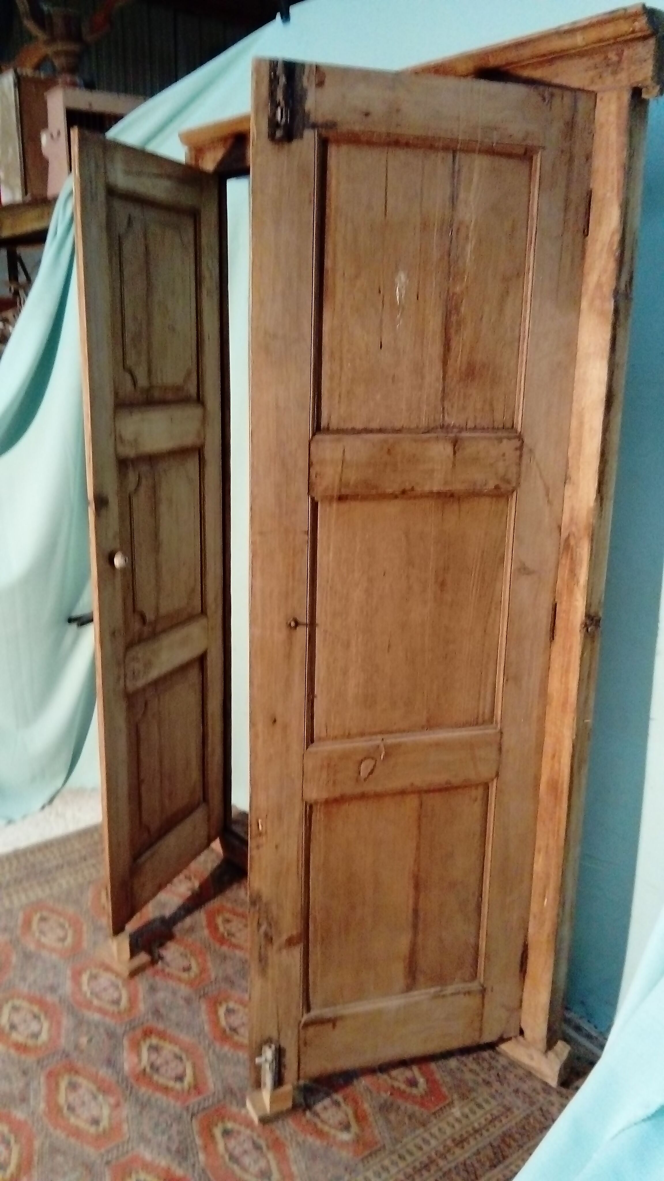 Porte ancienne en teck