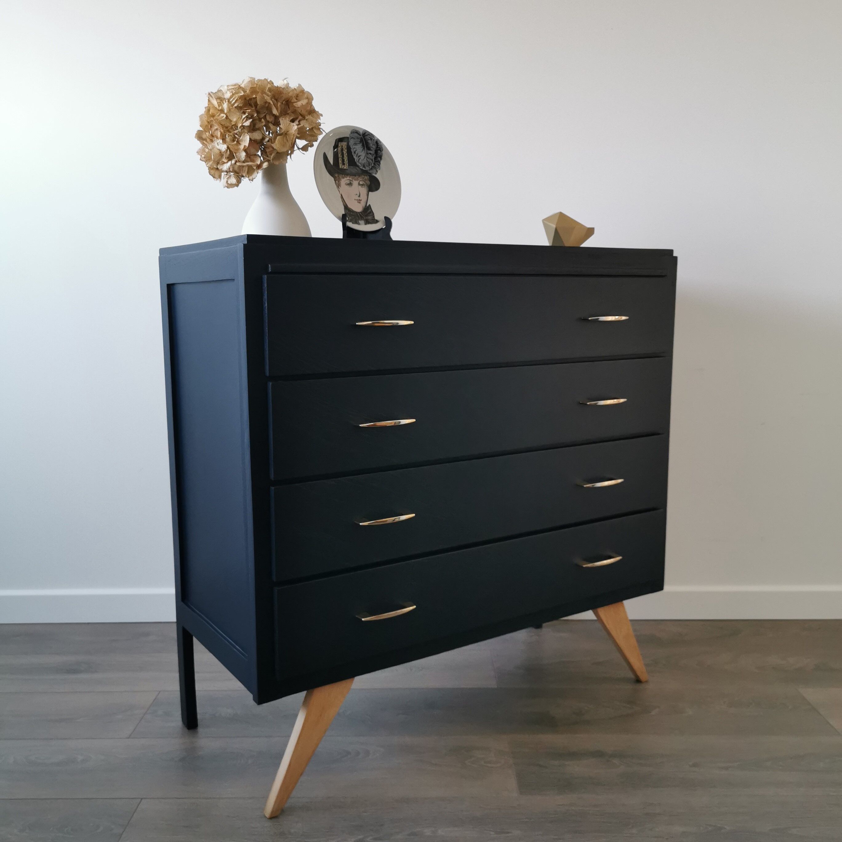 Vintage chest of drawers compass feet