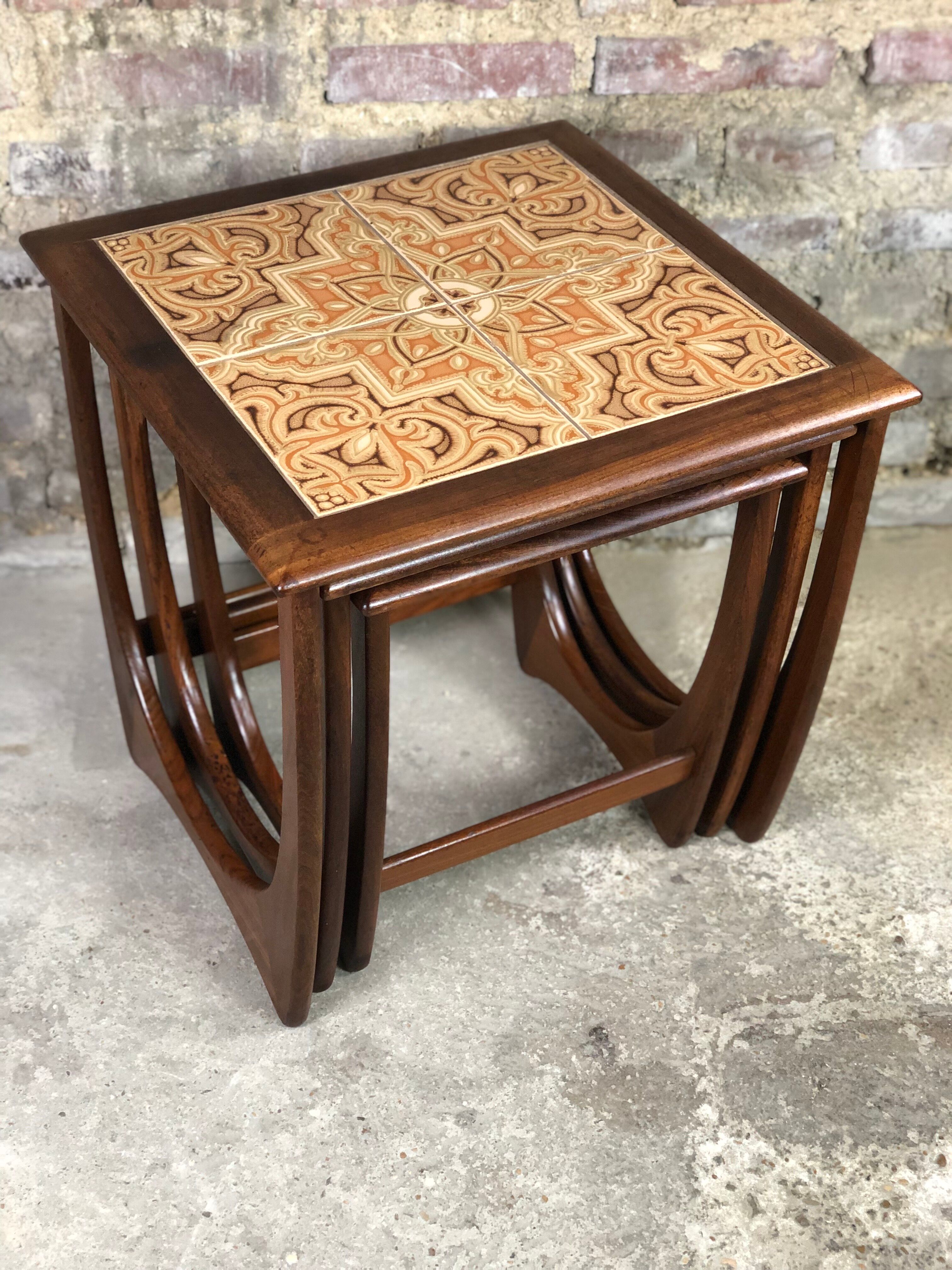 Trundle table in teak and stoneware, g-plan 1960