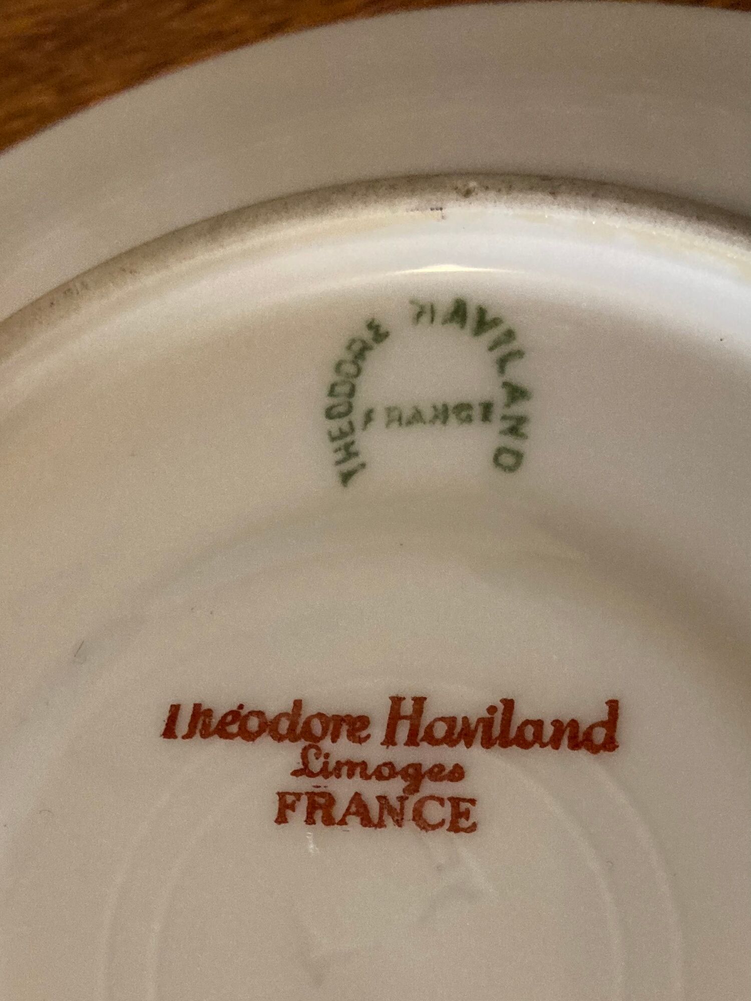 9 Limoges Haviland porcelain saucers or saucers with floral motifs.
