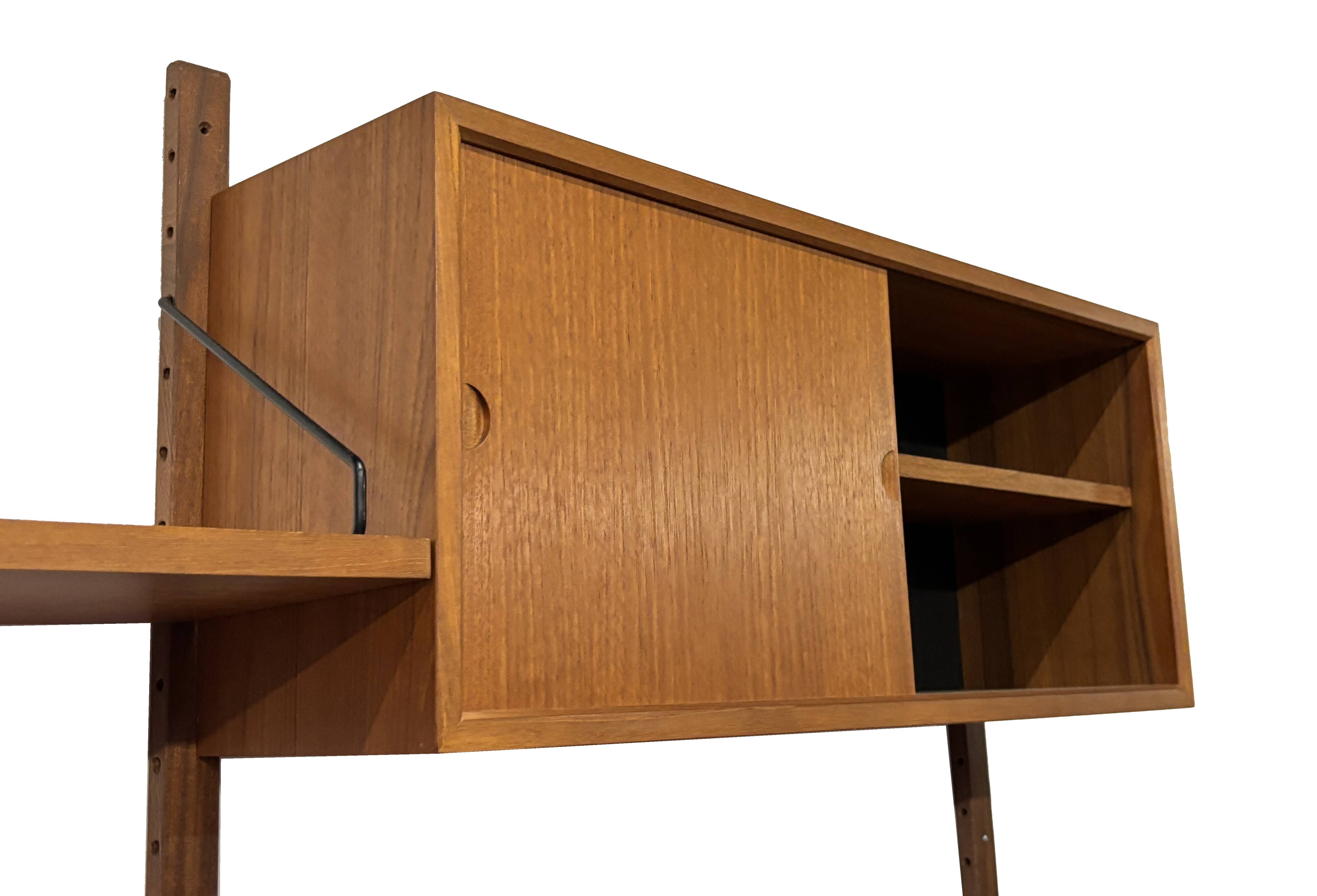 Vintage wall system Poul Cadovius Cado Design