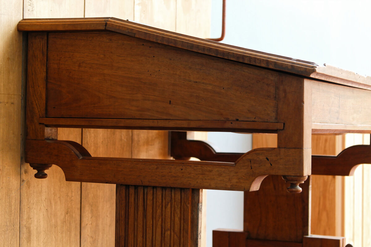 Foreman's desk, nineteenth century