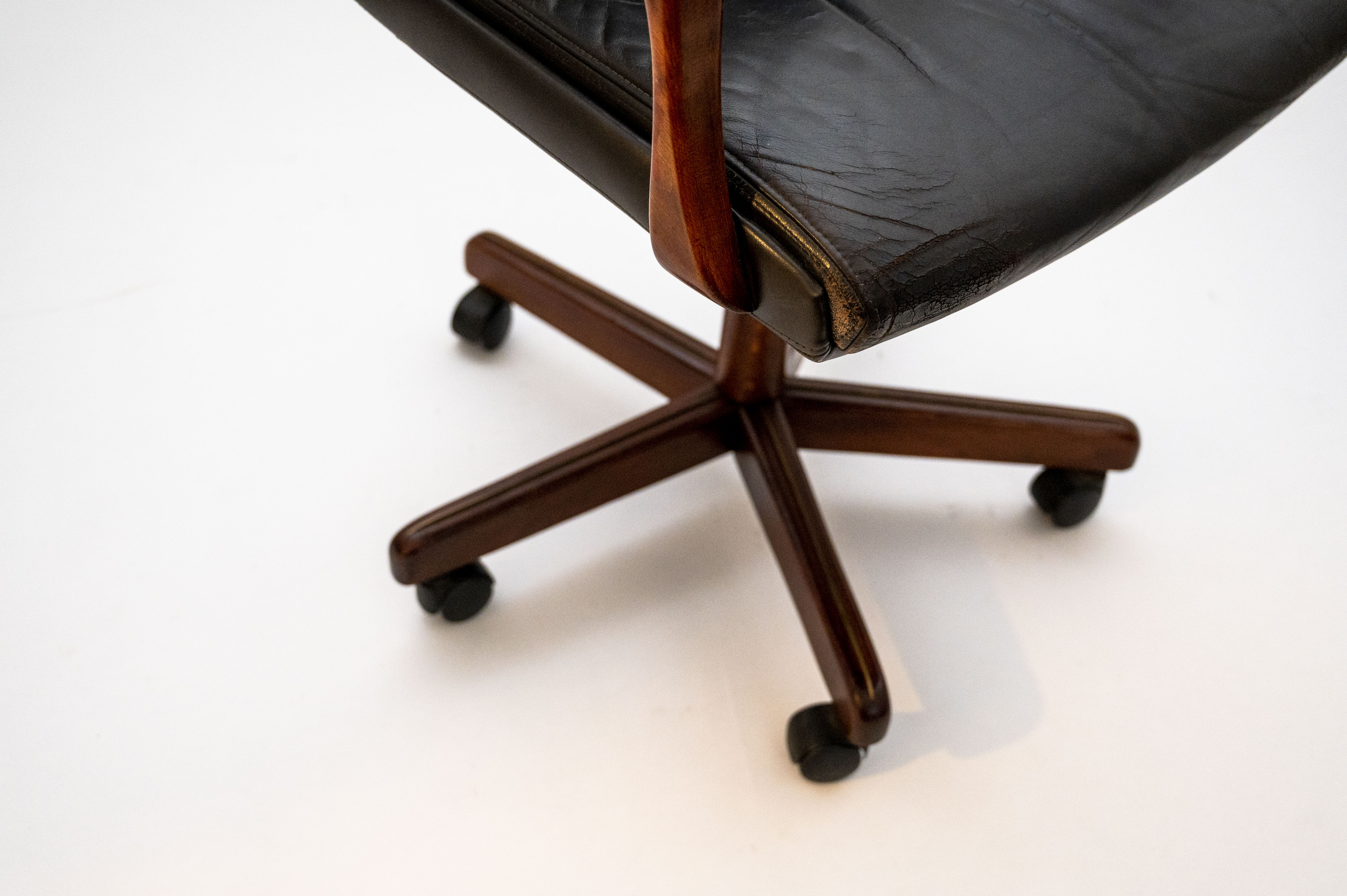 Fauteuil de bureau vintage en cuir