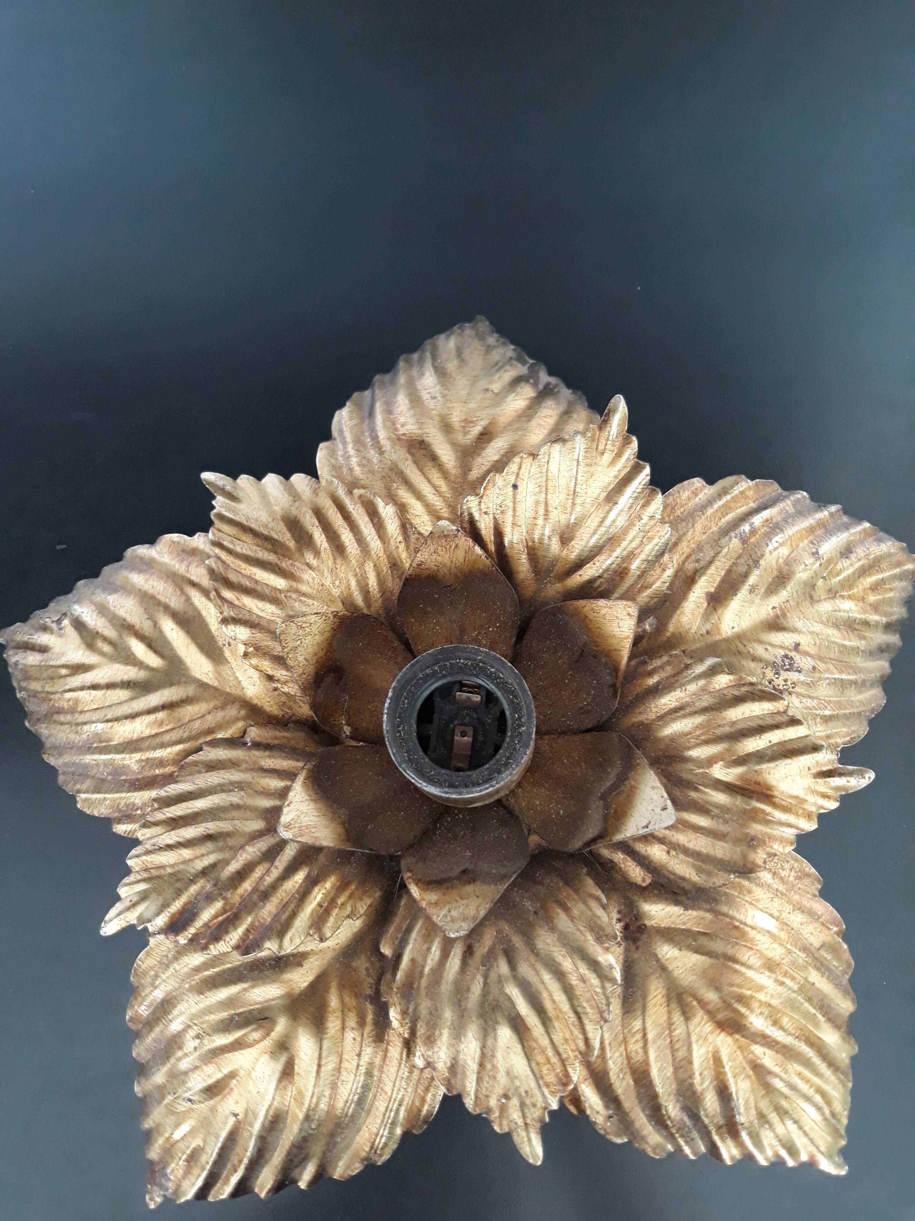 Vintage gold wall lamp