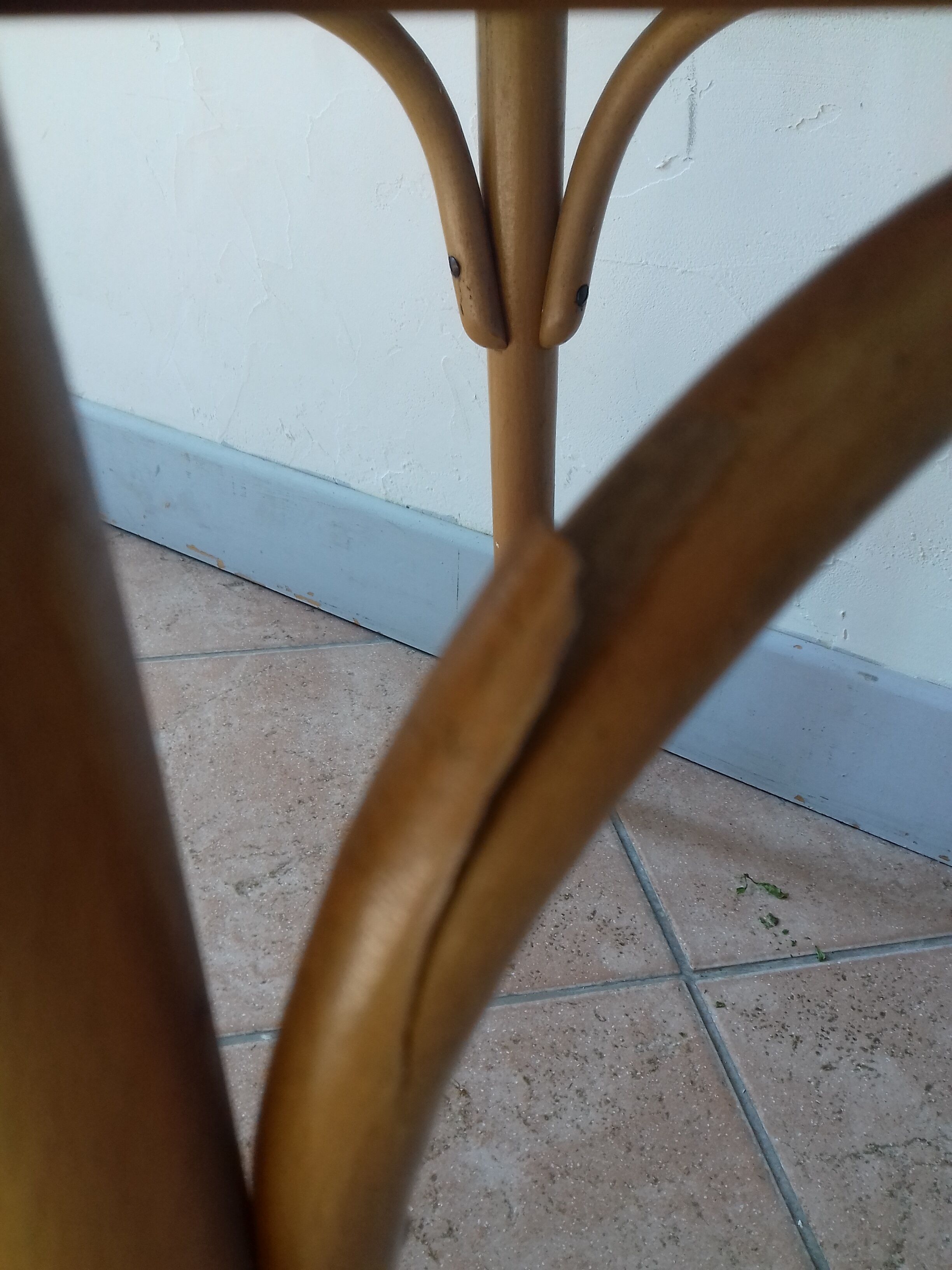 4 steaks bistrot Thonet