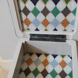 Tabouret coffre formica