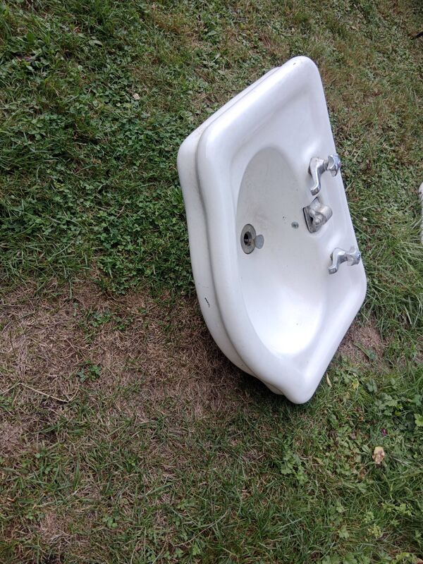 Ancien lavabo