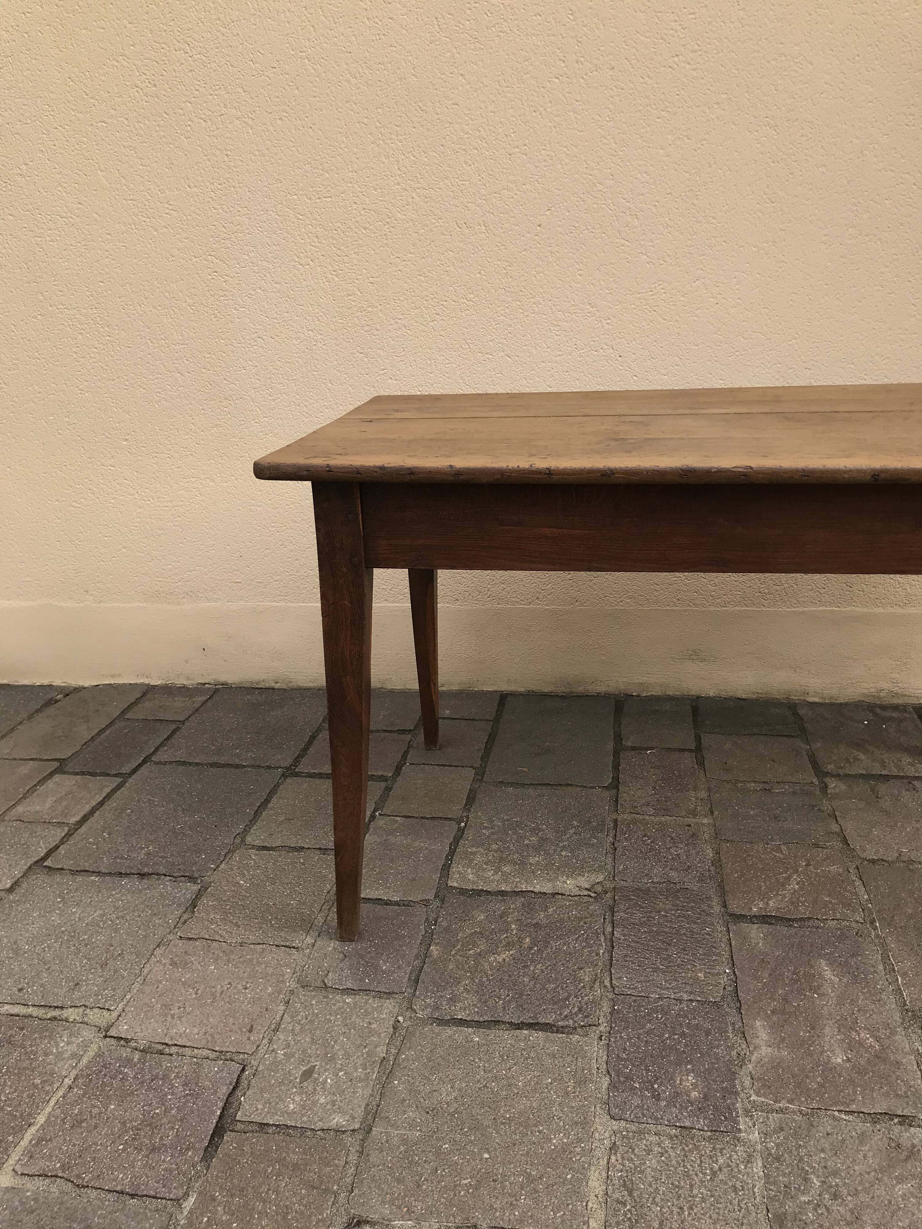 Farm table