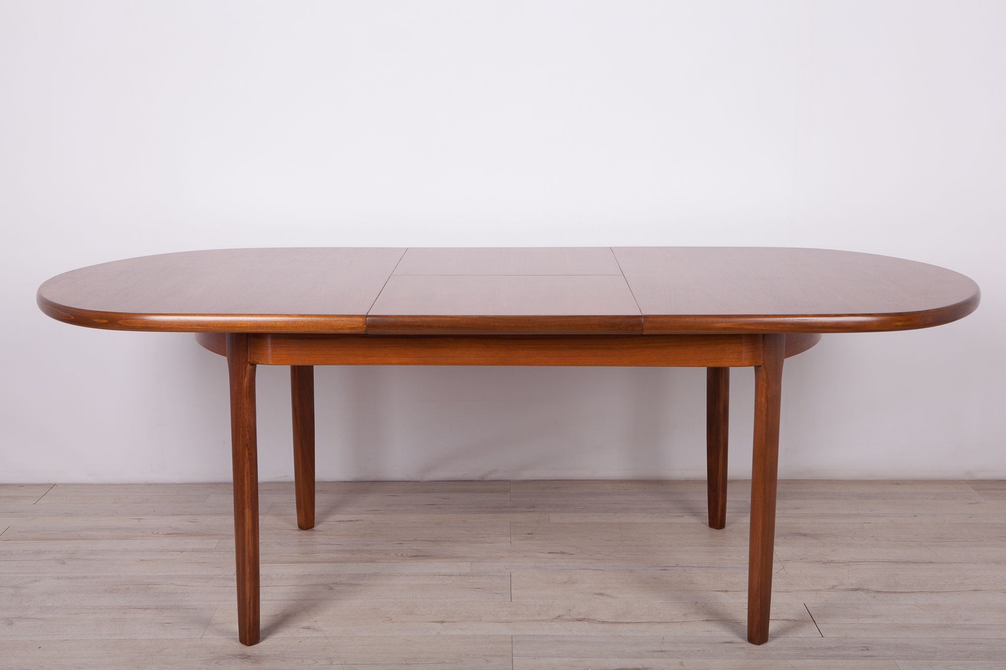 Mid-Century Teak Oval Dining Table from Elliots of Newbury, 1960s