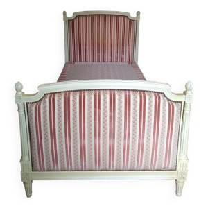 lit style Louis XVI