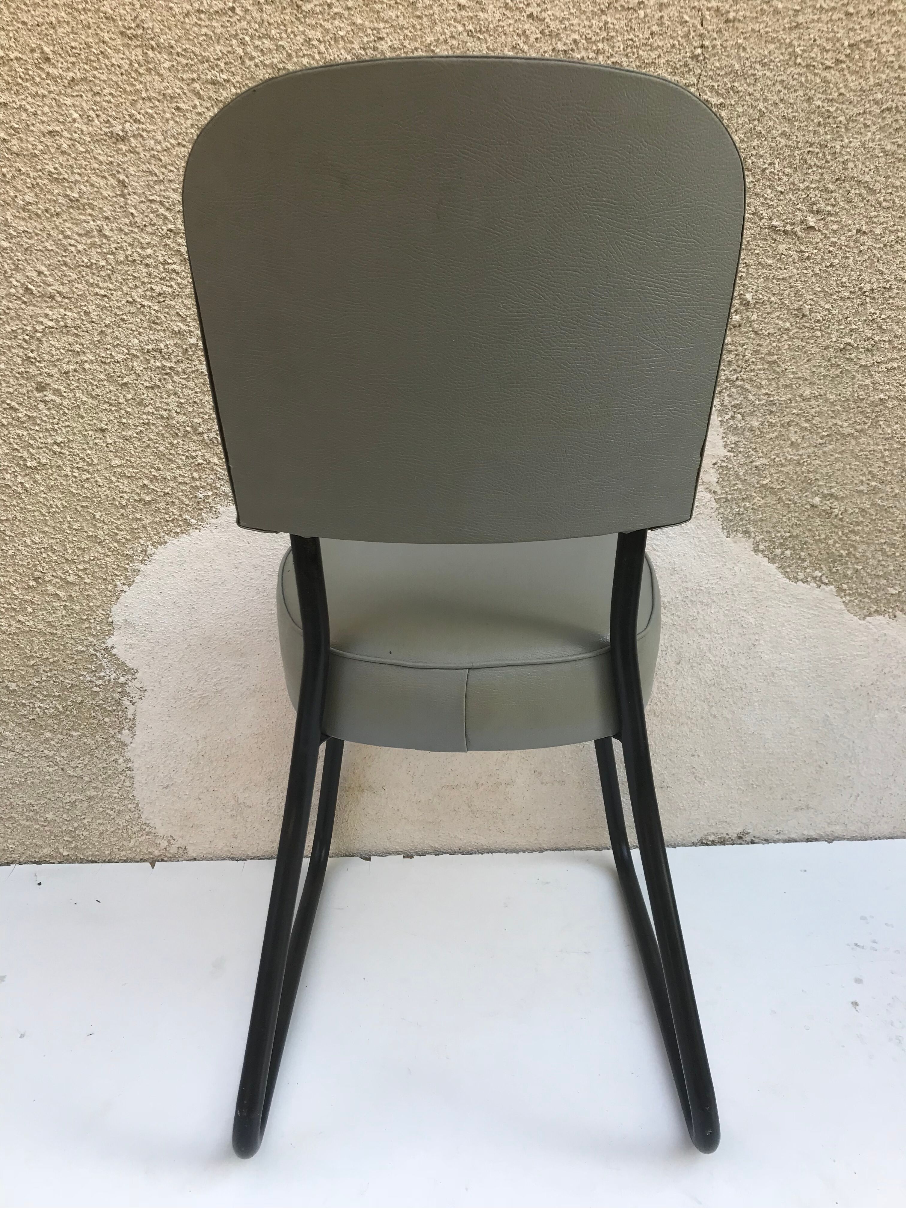 Chair old Roneo