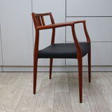 Vintage armchair in teak and black leather - Model 64 - Möller - Denmark '60's