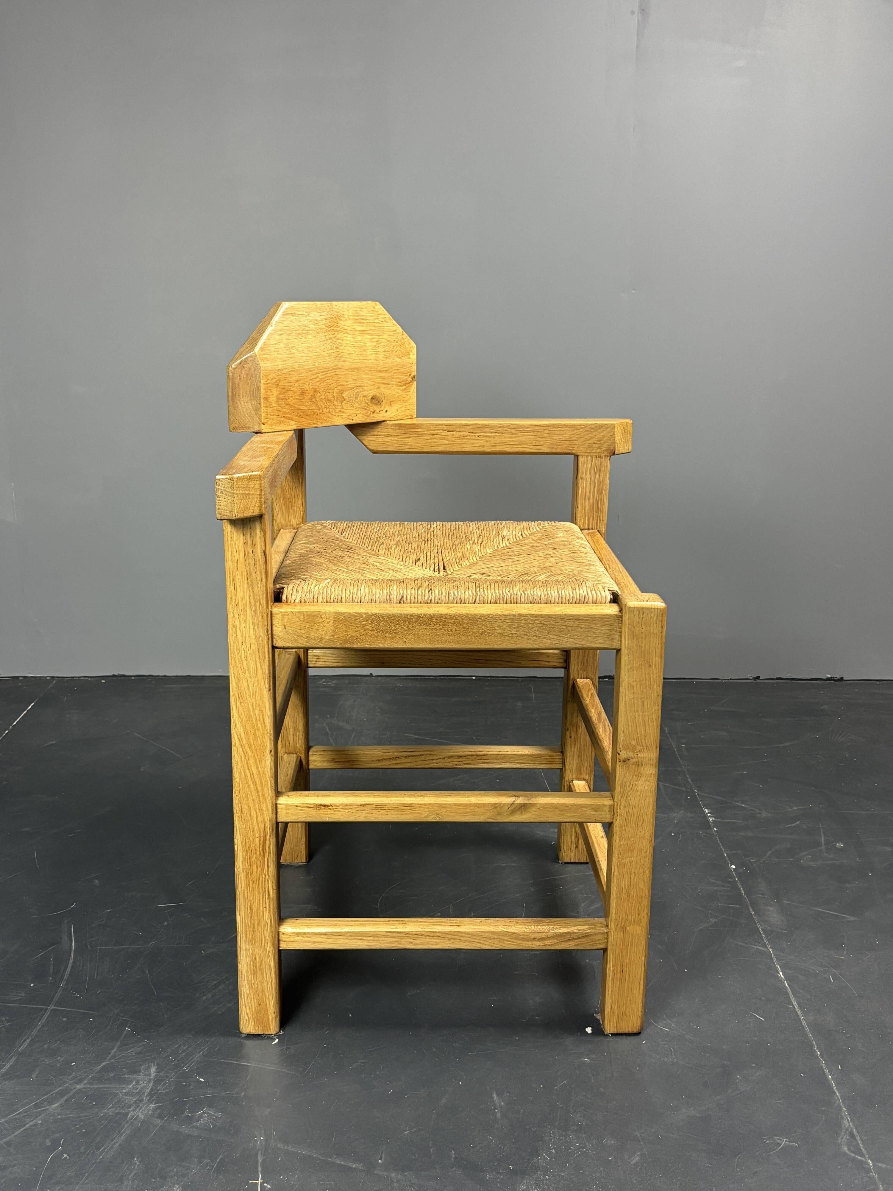 Dutch postmodern brutalist oak corner side chair with rush seat, 1970s