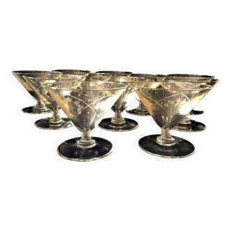 Set of 10 glass champagne cups from the 1930s 1940s