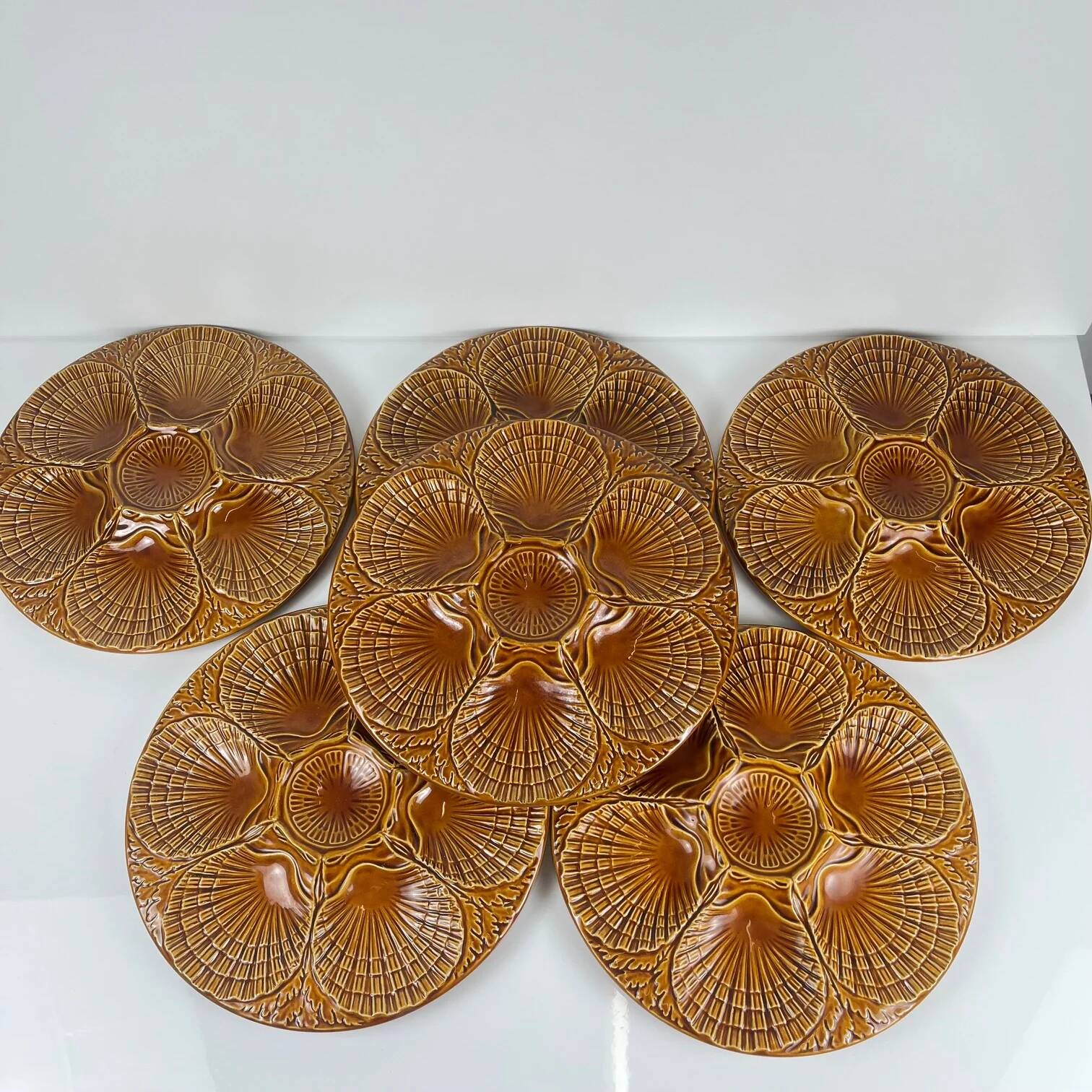 Set of 6 oyster plates in barbotine style by Secla, Portugal