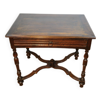 Elegant walnut writing table, Louis XIV, early 18th century, Languedoc