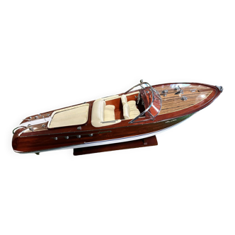 Riva Aquarama model 90 cm