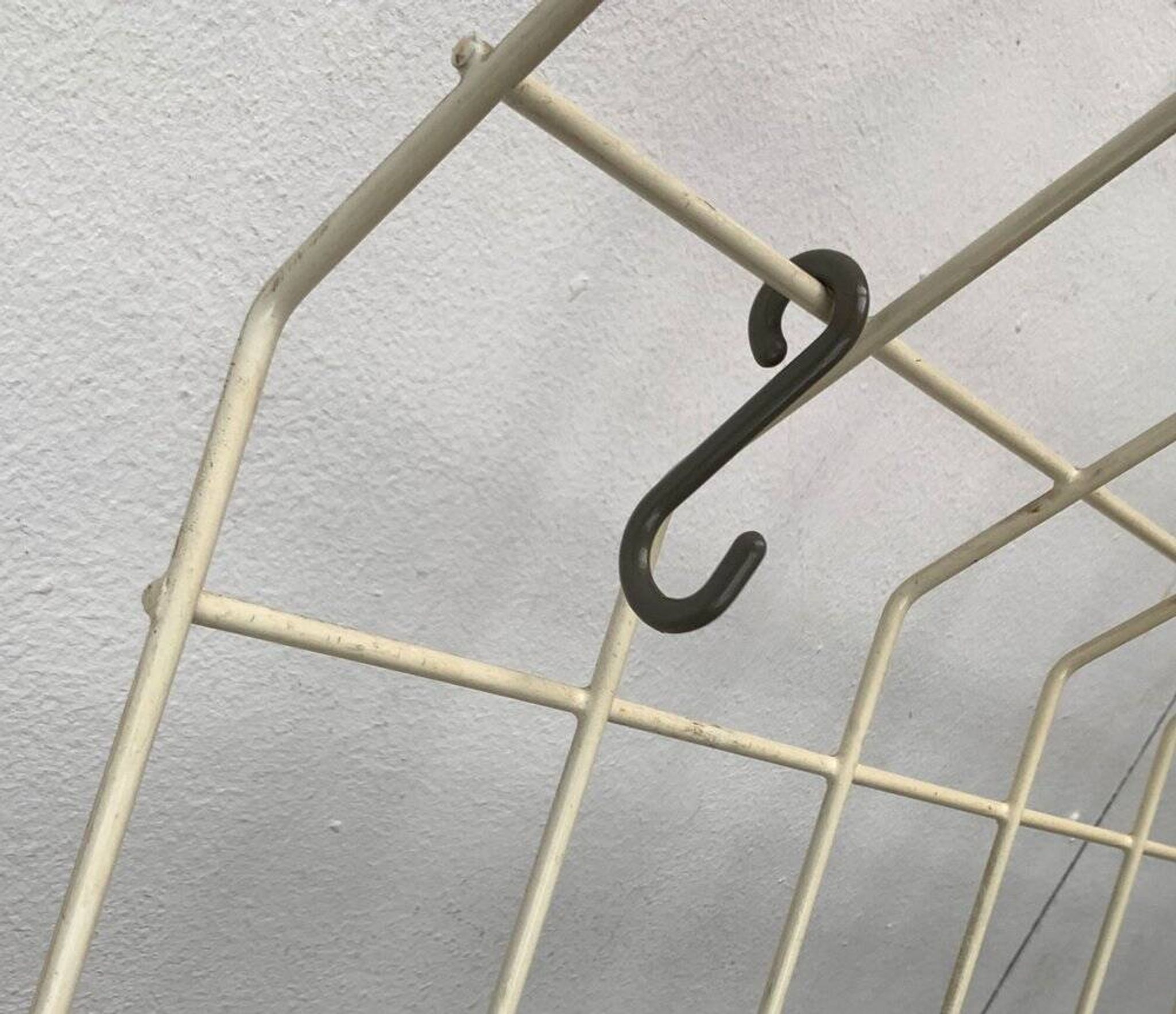 German minimalist Mid-Century coat rack in rope, 1960s