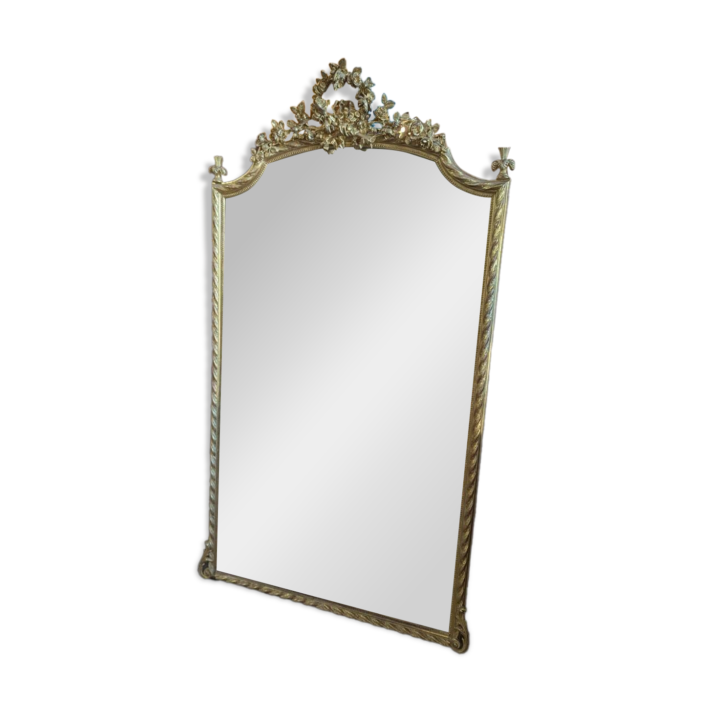 Very large Louis XVI style mirror in wood and gilded stucco with gold leaf