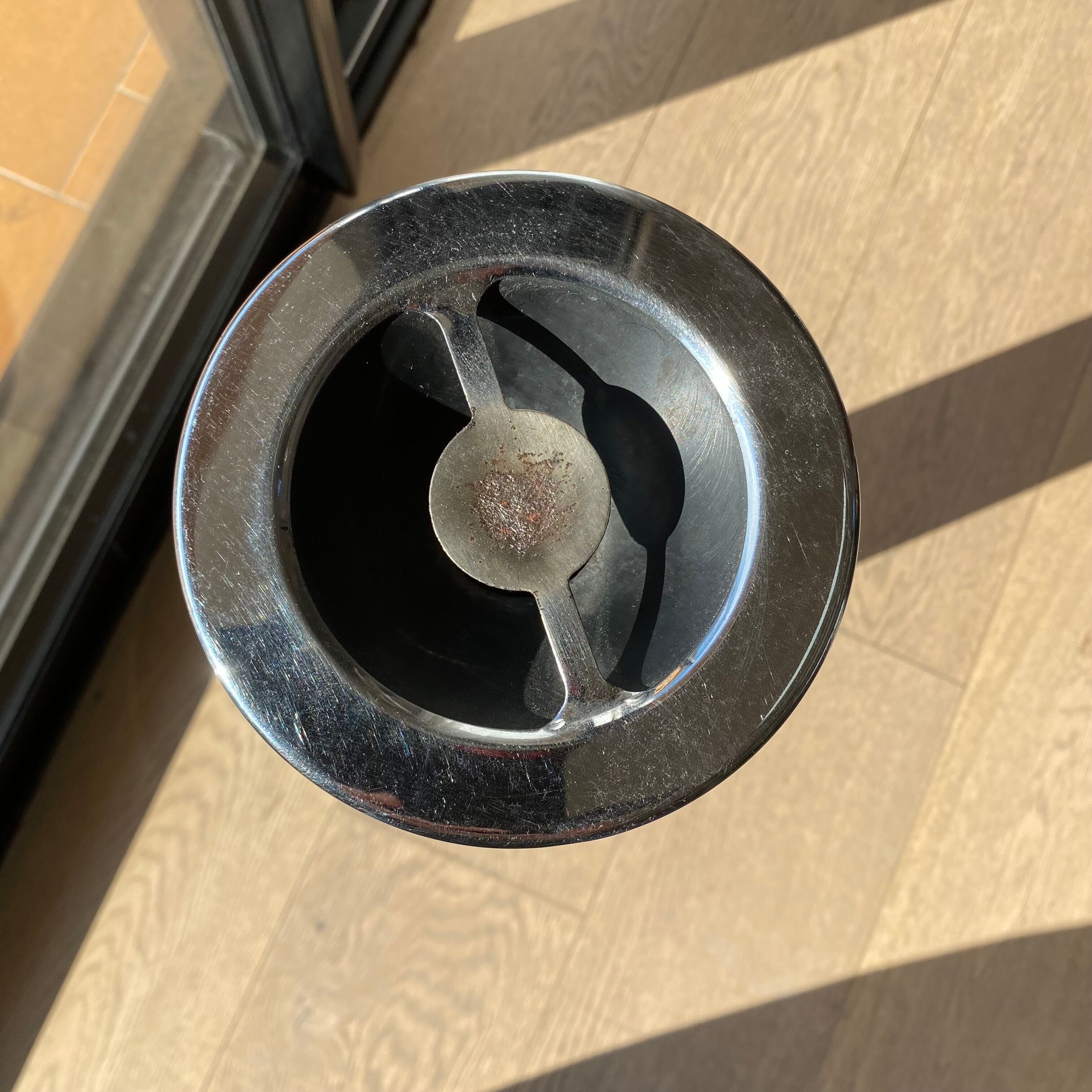 Joe Colombo's standing ashtray for Stilnovo.1960