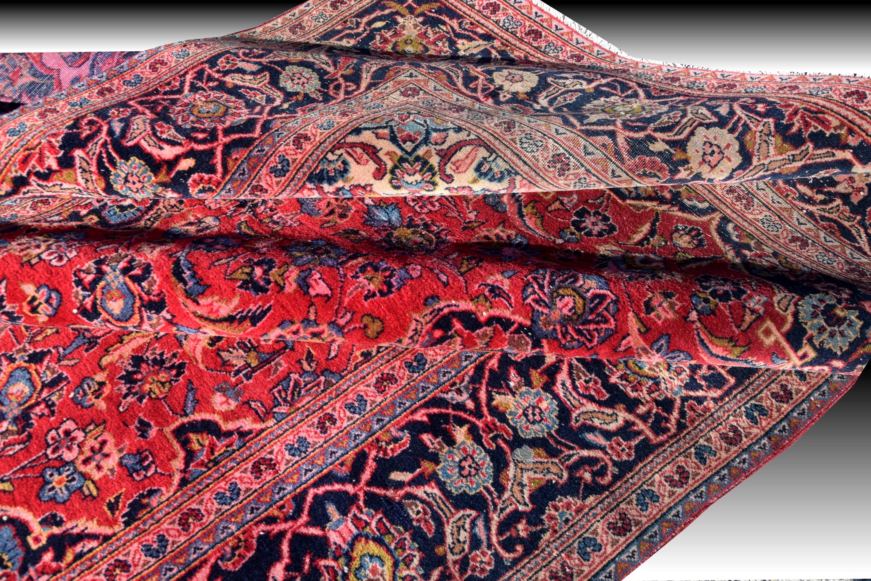 Tapis persan d'orient Iran KASHAN : 1.95 x 320 Mètres