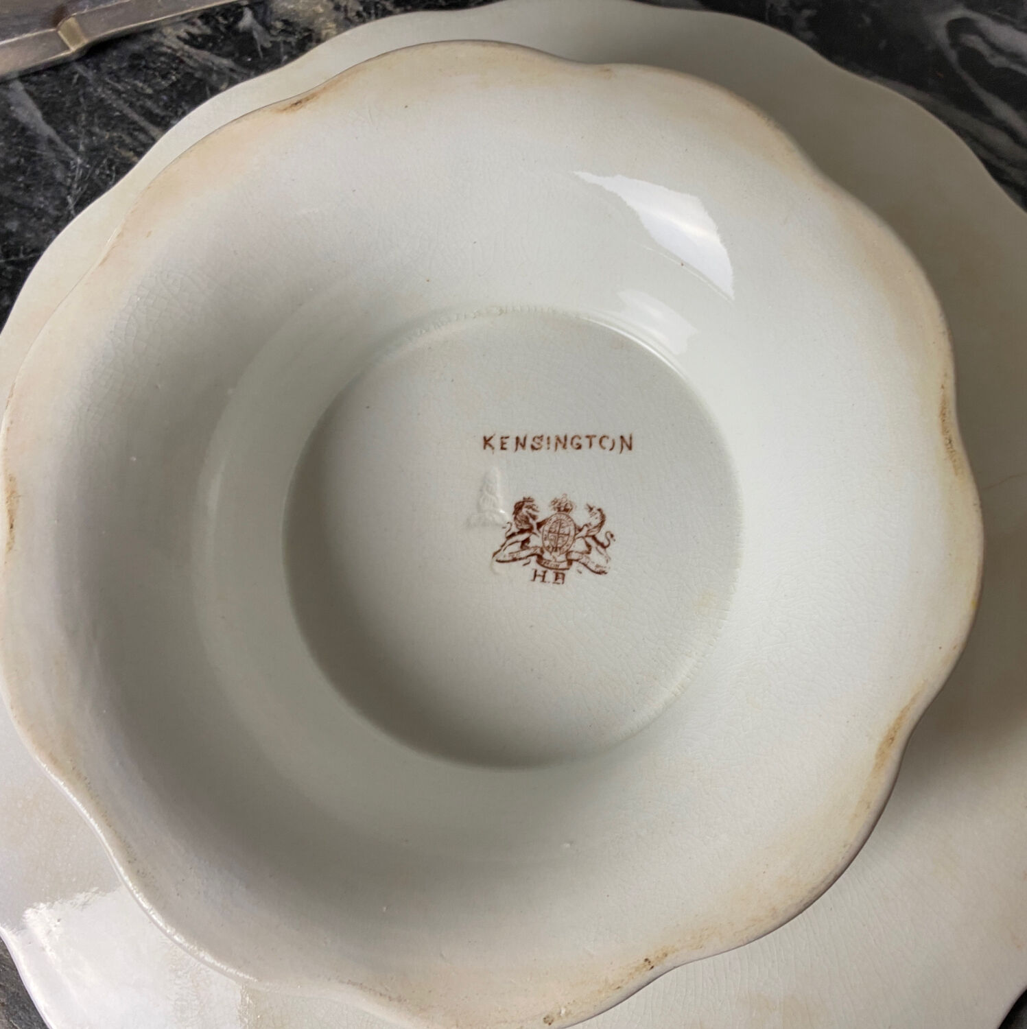 Old English iron earth pedestal dish