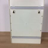 70's vintage medicine cabinet