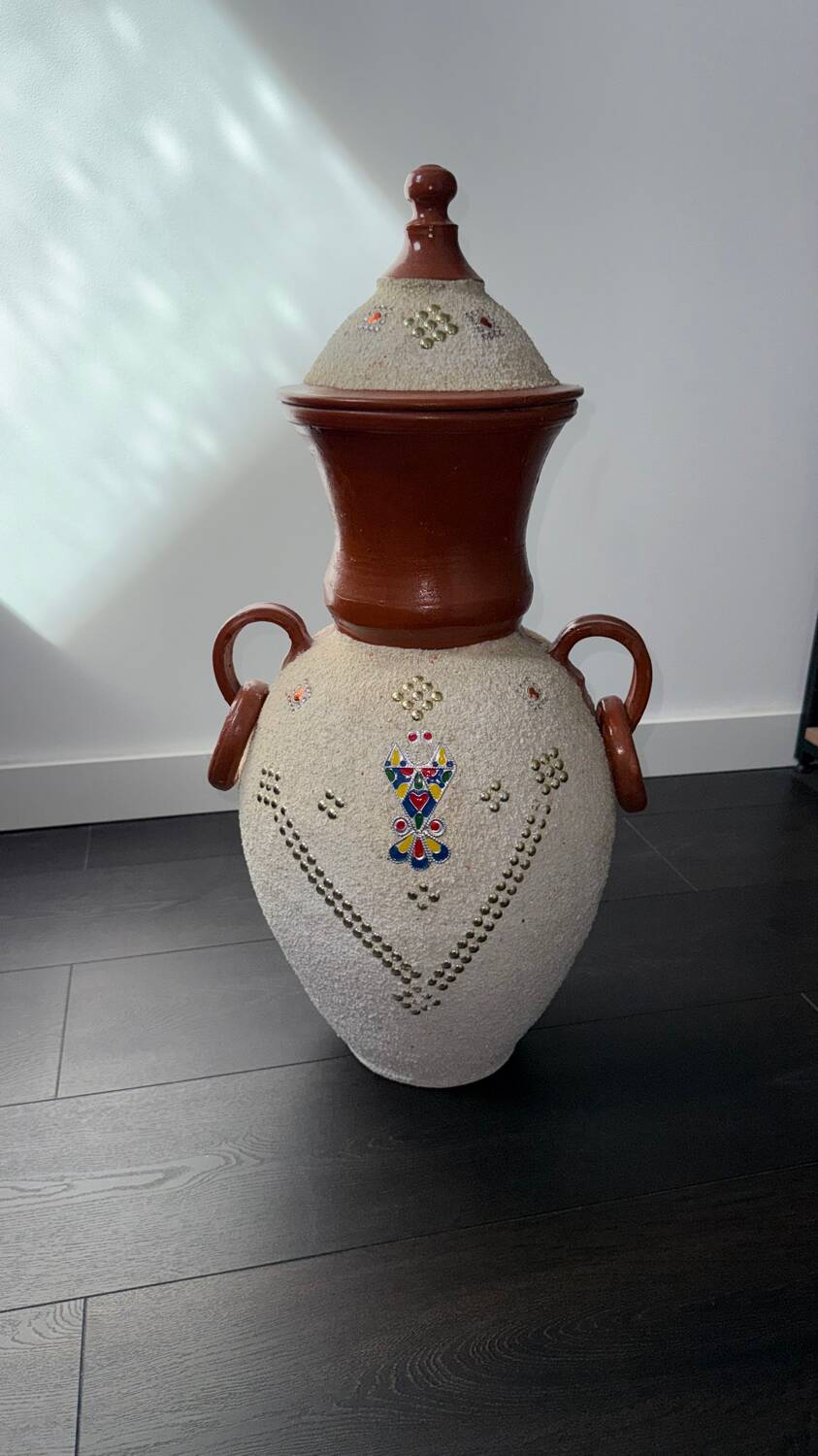 Kabyle terracotta handcrafted vase
