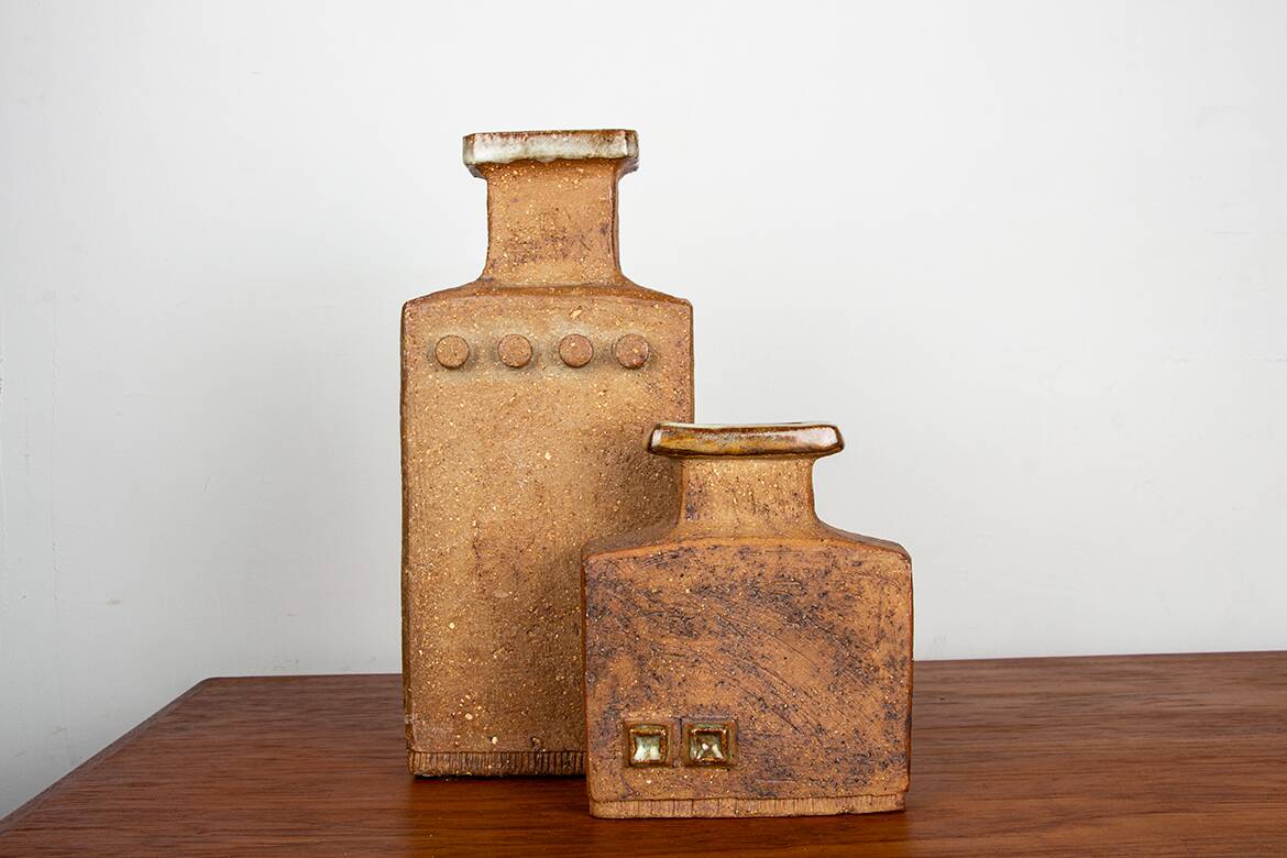 Pair of Swedish vases, brutalist, stoneware, glazed neck, Curt Magnus Addin.