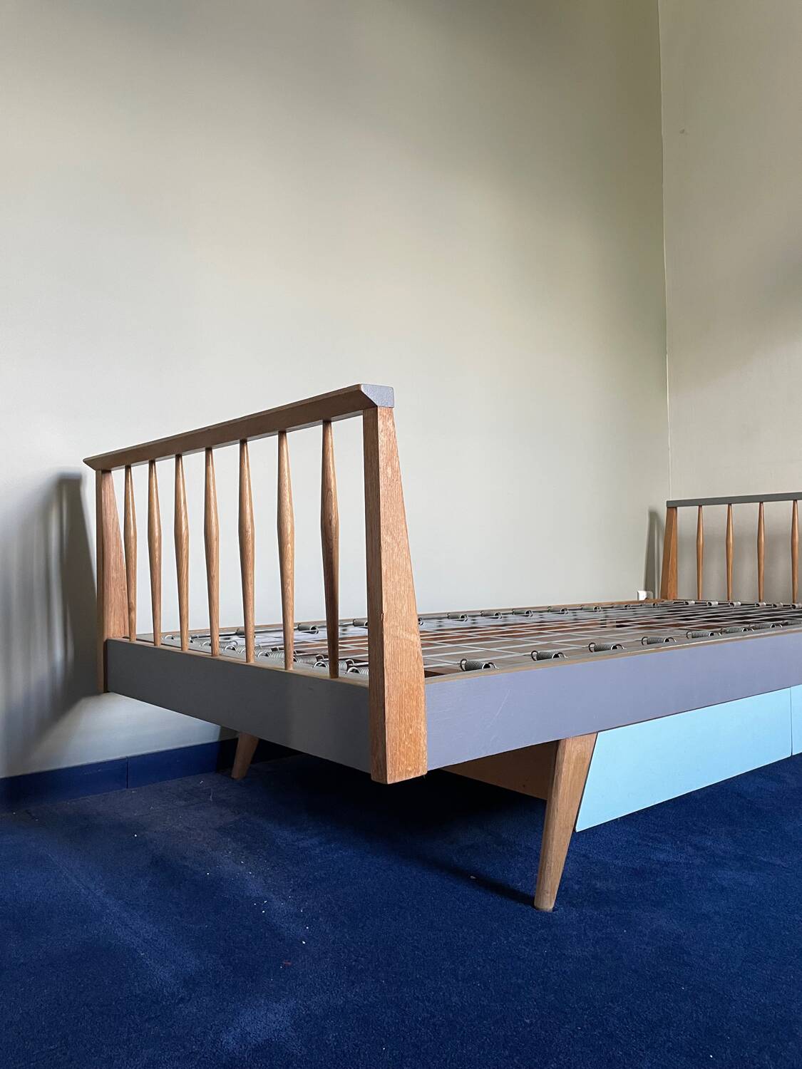 Scandinavian vintage single bed