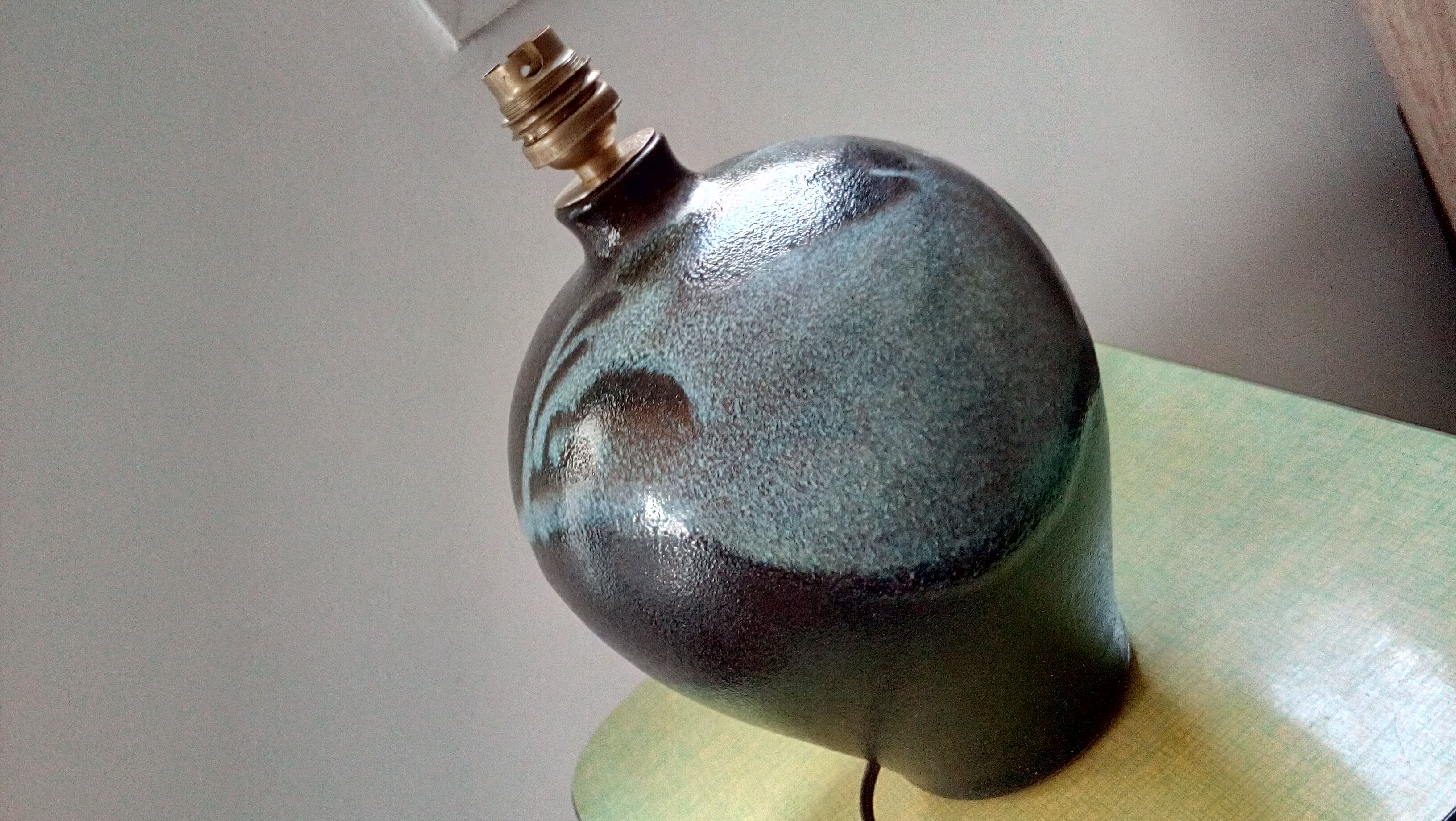Enamelled stoneware lamp foot