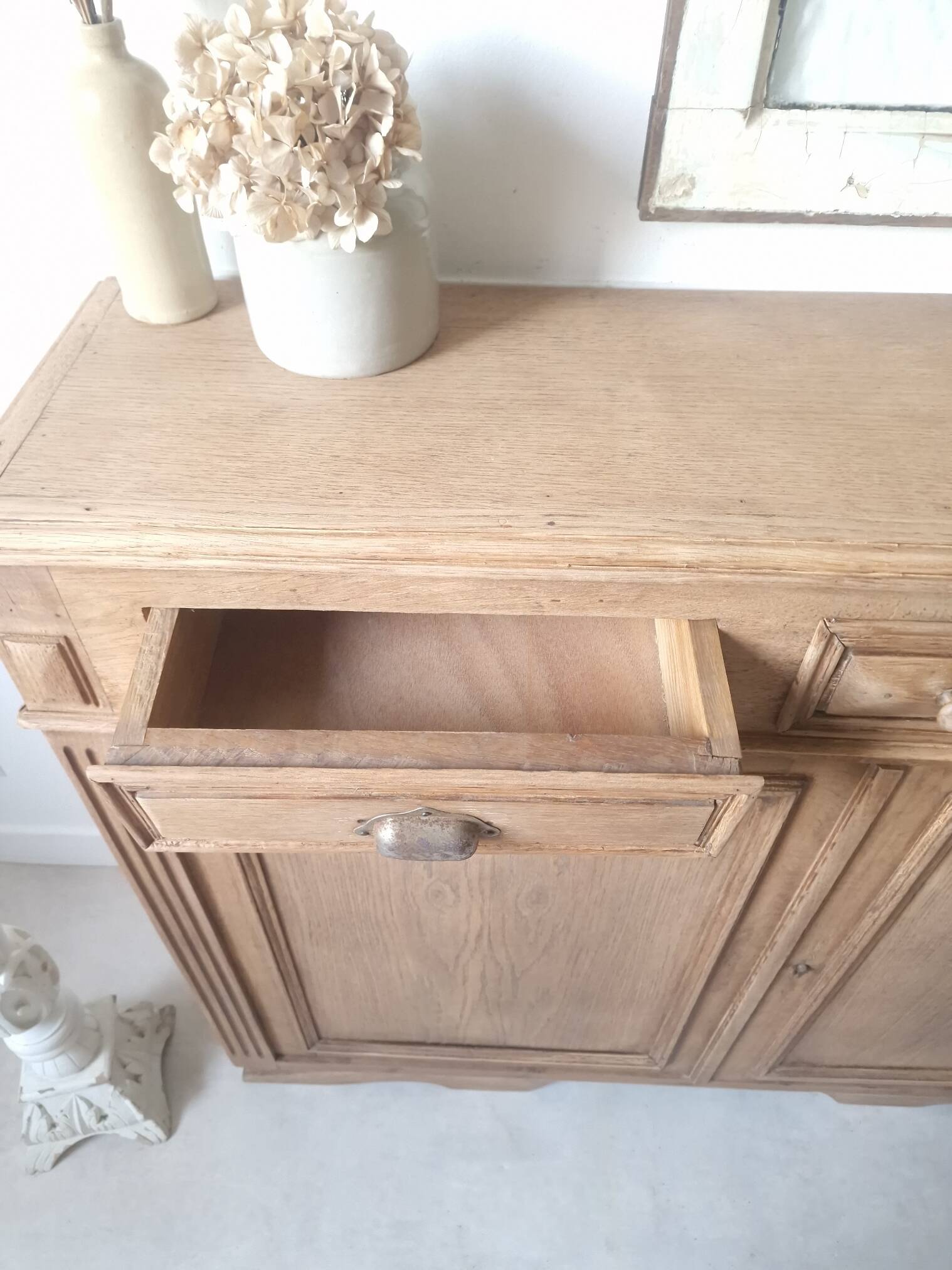 Old buffet