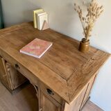 Large desk