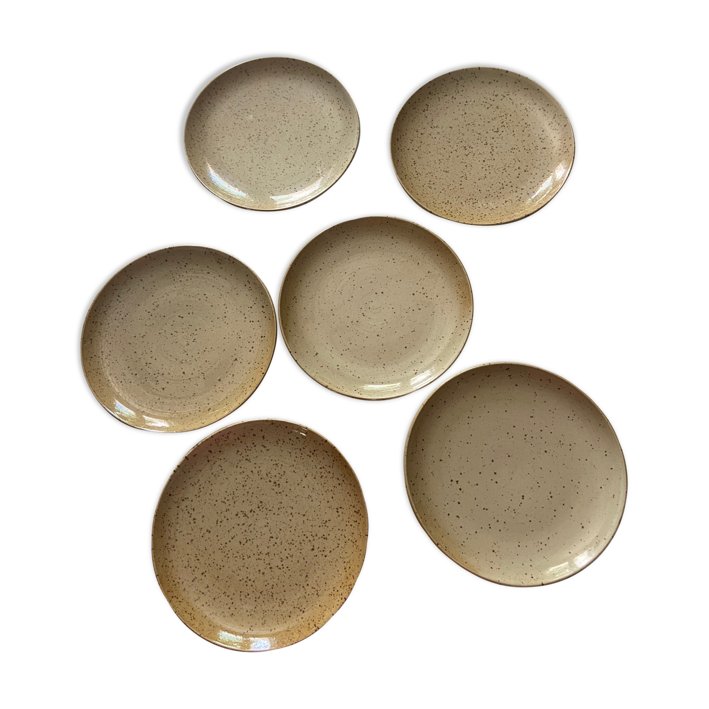 Series of 6 flat plates in vintage stoneware