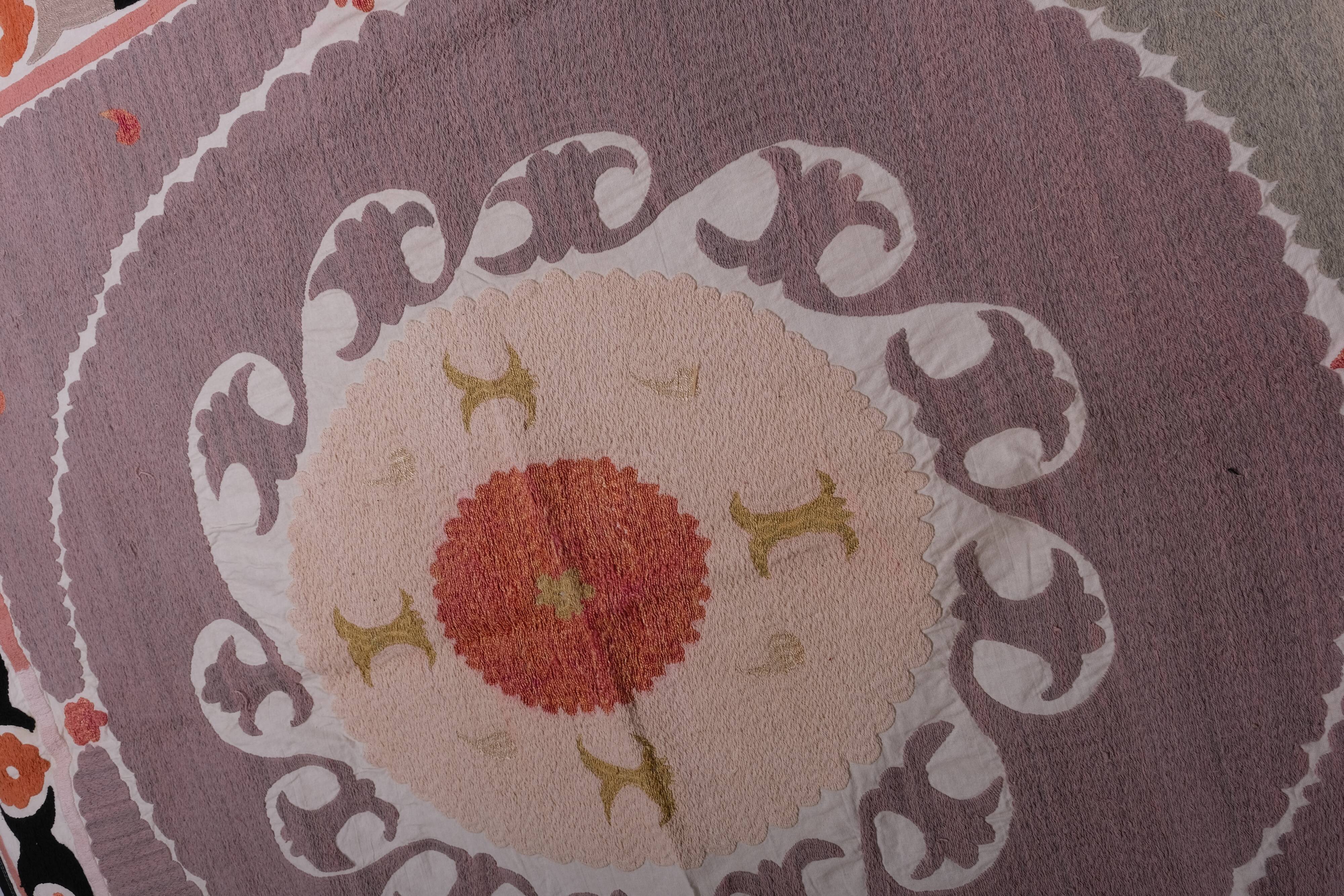 Hand knotted rug, vintage Turkish rug 120x137 cm
