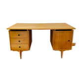 Vintage office