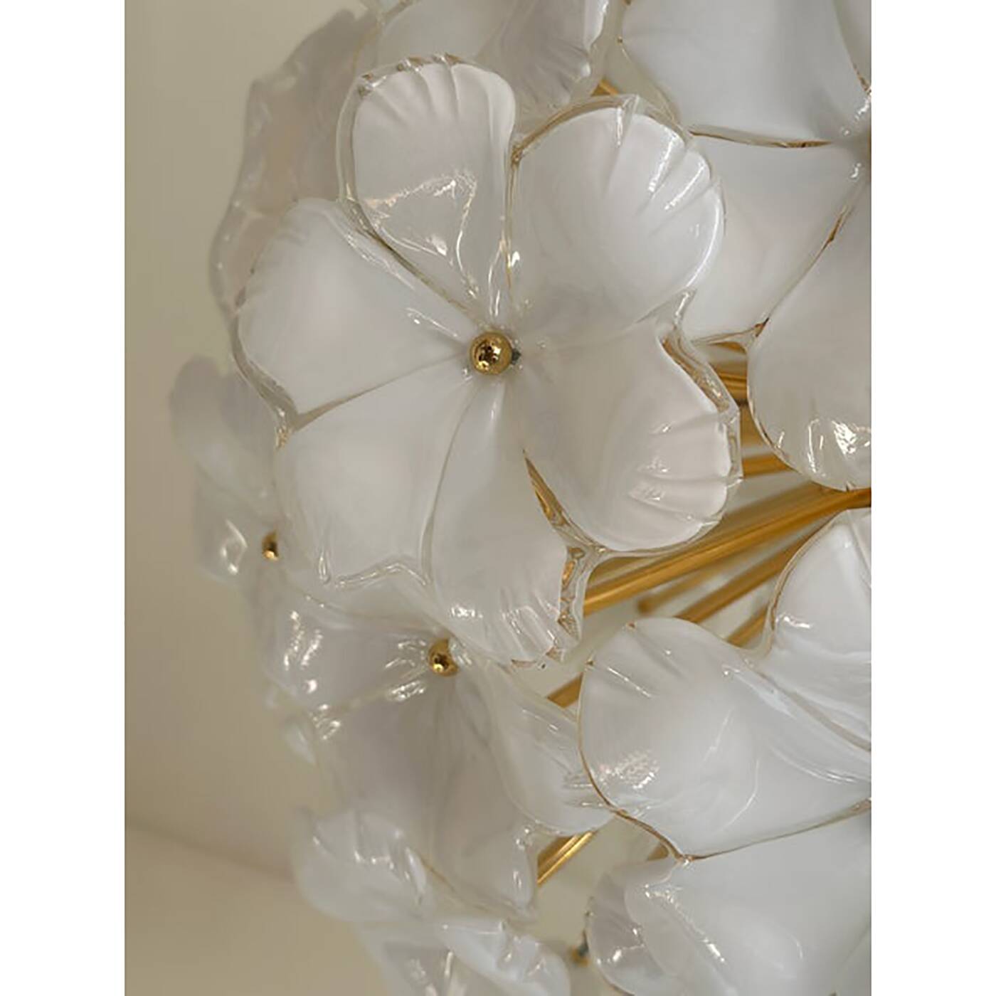 Italian White Flowers Glass Sputnik Candlestick