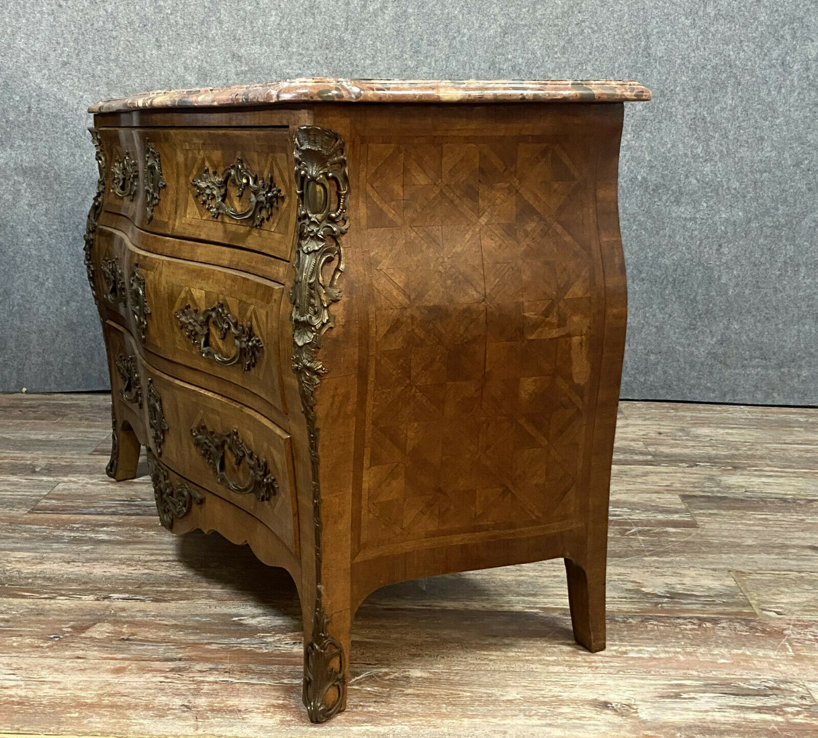 Convenient tomb Louis XV in precious wood marquetry around 1880