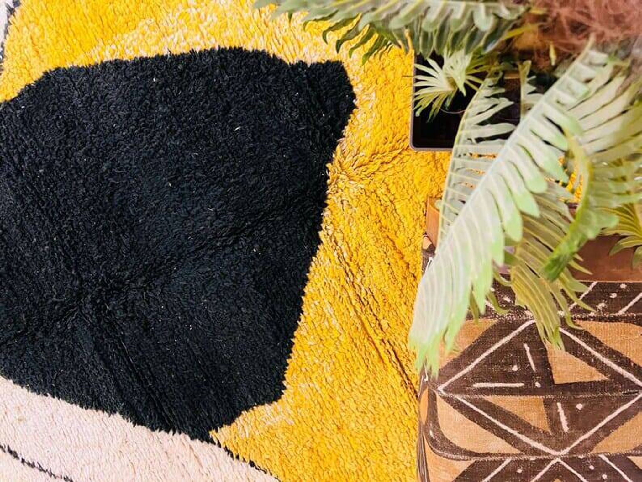 Beni Ouraine rug in natural wool, size 150 x 250 cm