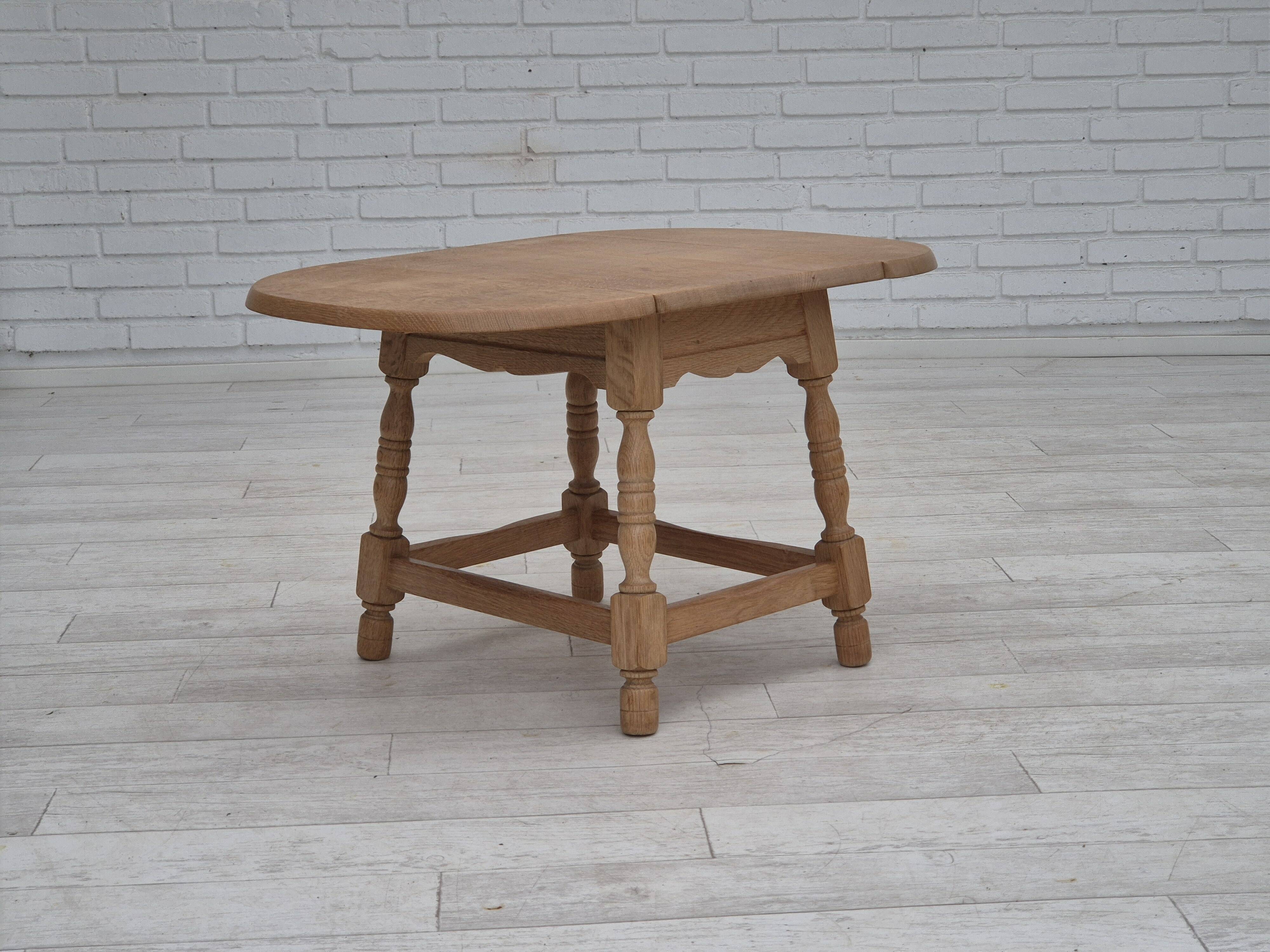 1970s, Danish foldable side table, solid oak wood, original condition.