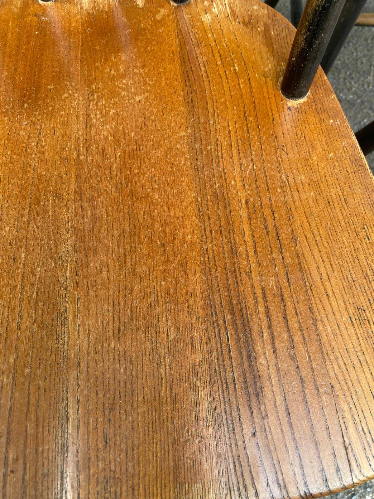 Set of 4 vintage spindle chairs in Windsor/Scandinavian style.