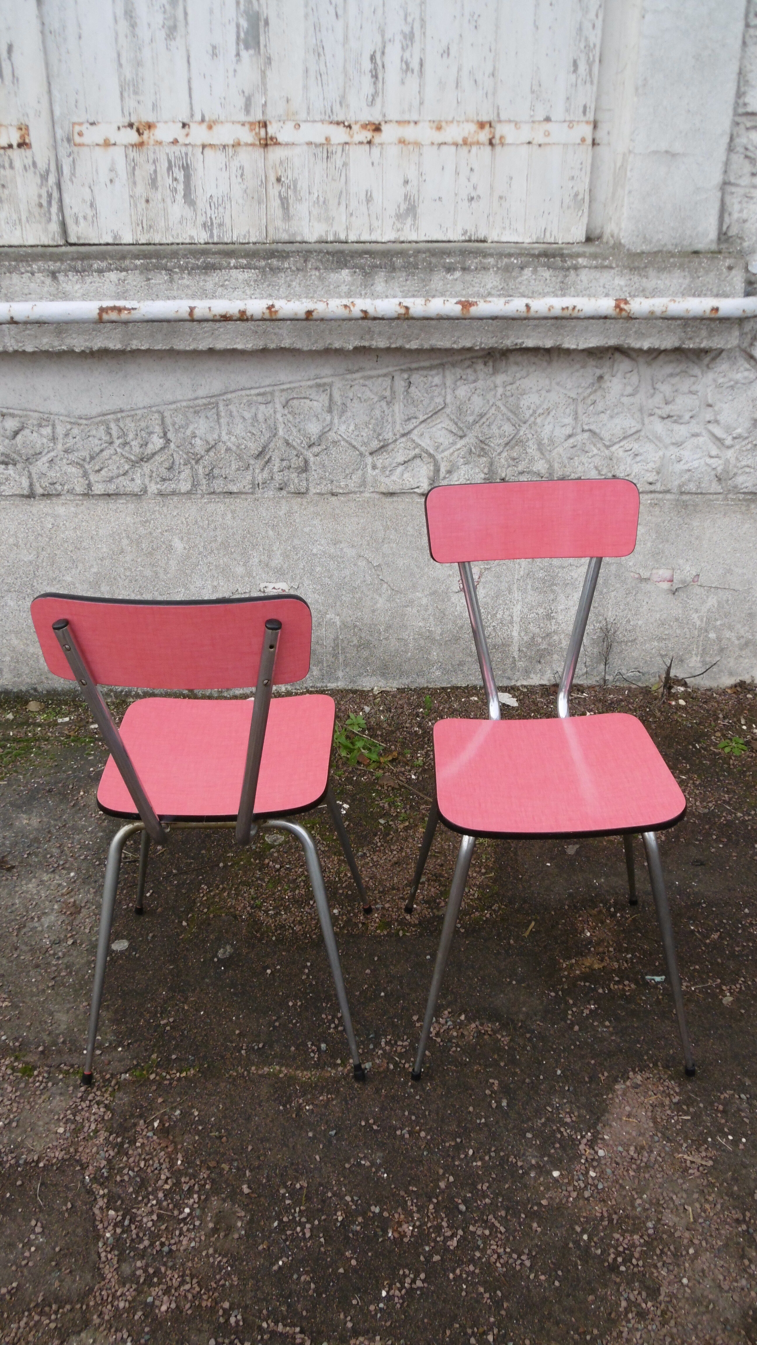 Set of 2 chairs in formica Red