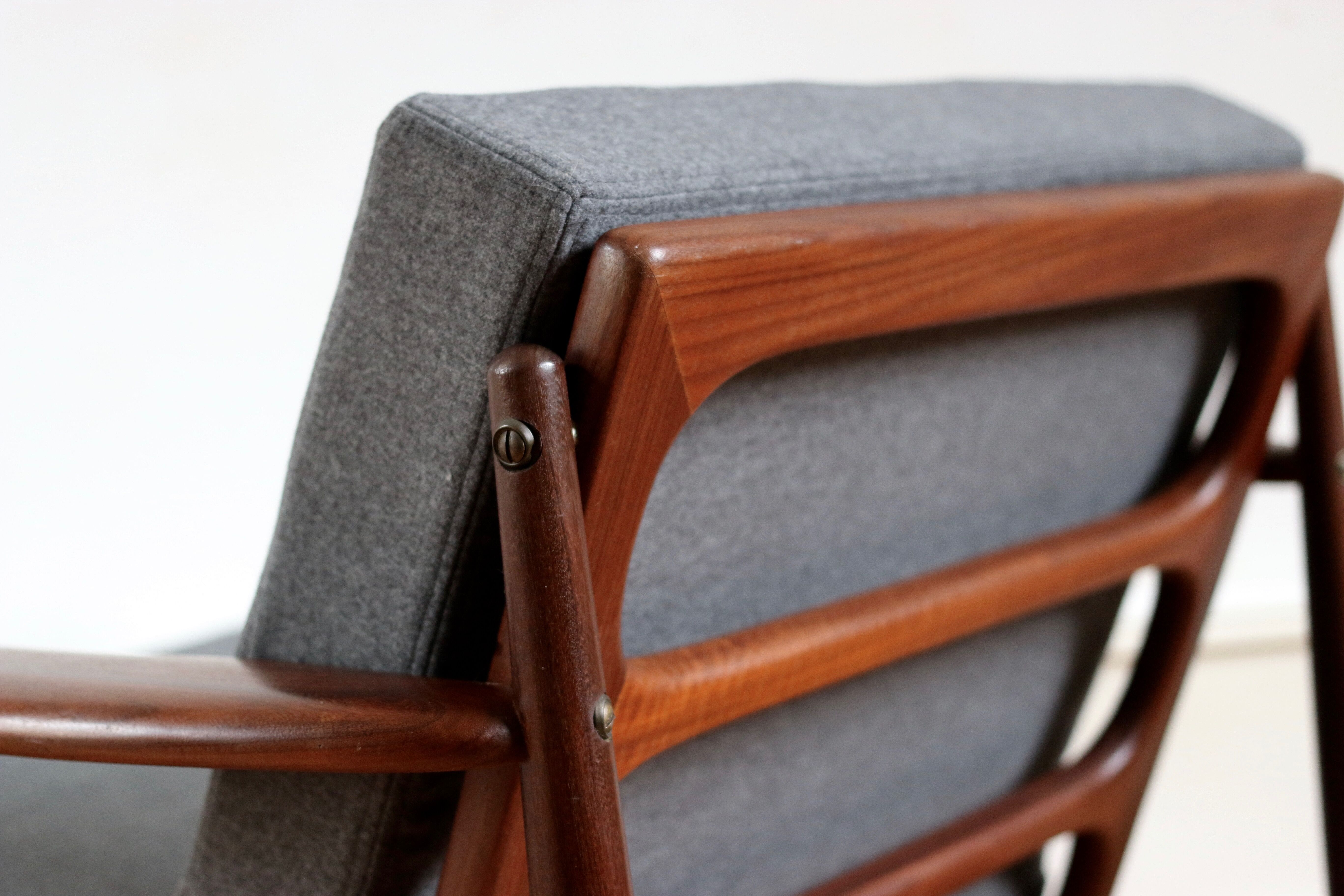 Scandinavian armchair 60