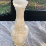 Beige opaline vase vintage marble effect