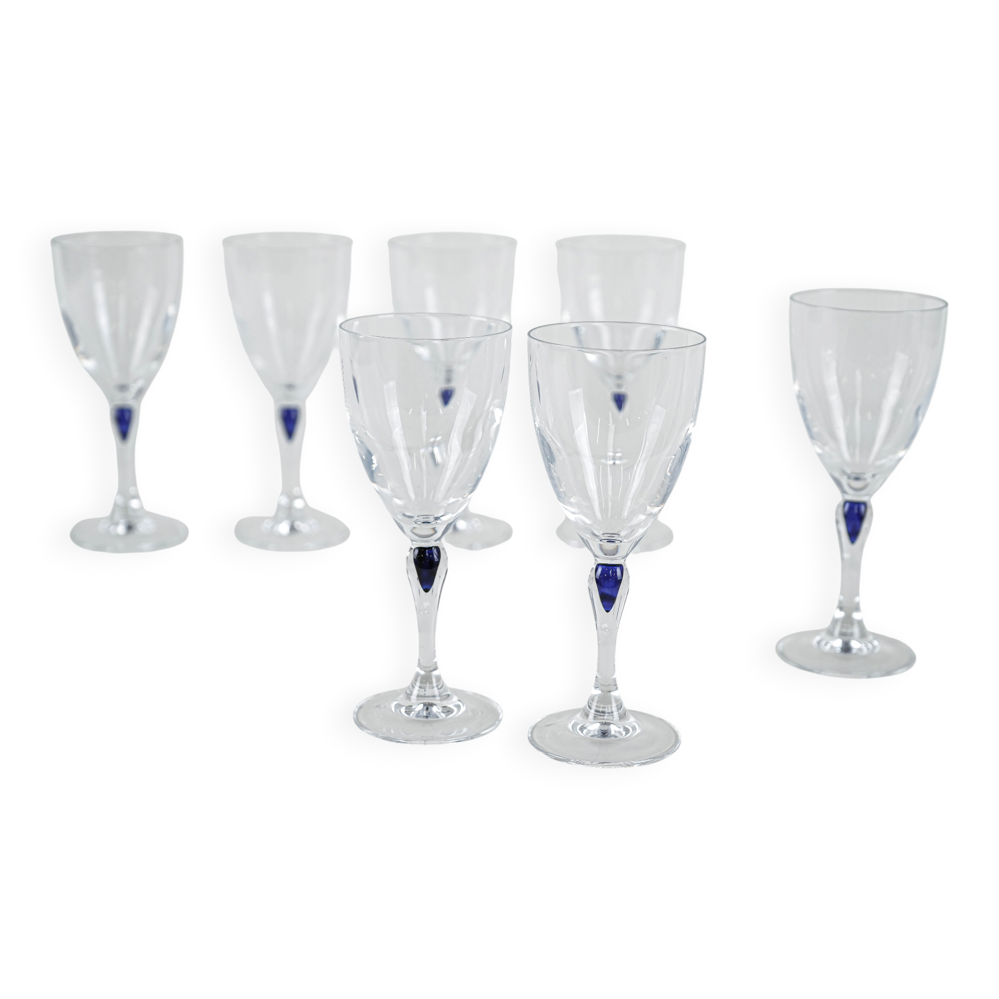 The set of Venise Saphir glasses, French design, 1970s, manufactured by Cri